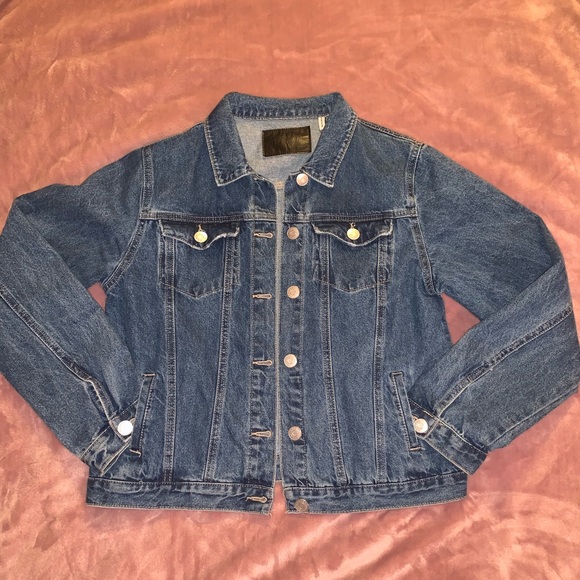 Jean jacket - Picture 2 of 6